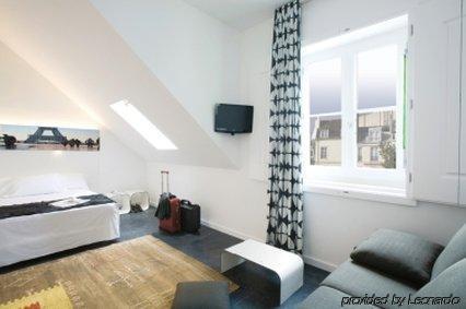 Hotel Maxim Folies