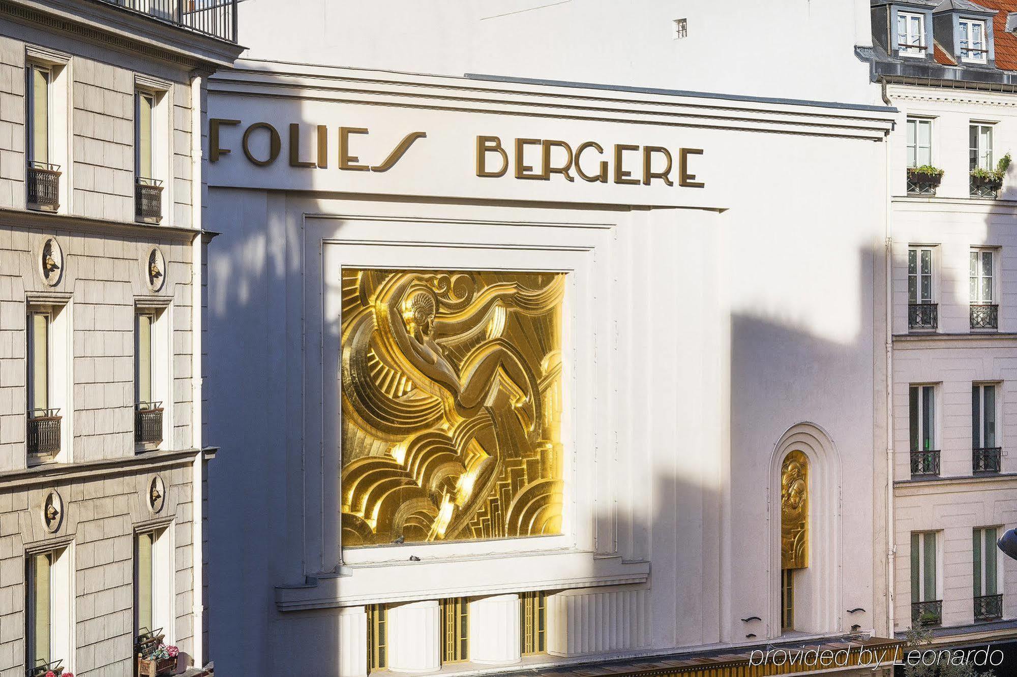 Maxim Folies Hotel Parijs
